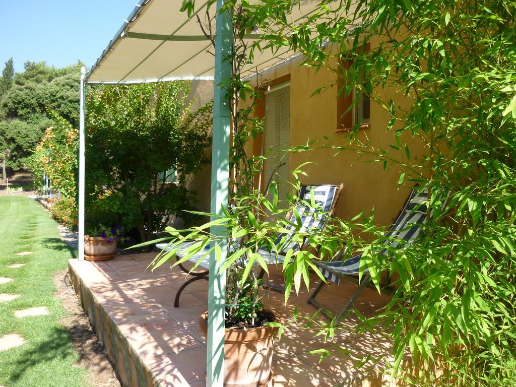 La Genestiere Bed & Breakfast Clermont-lʼHérault Bagian luar foto