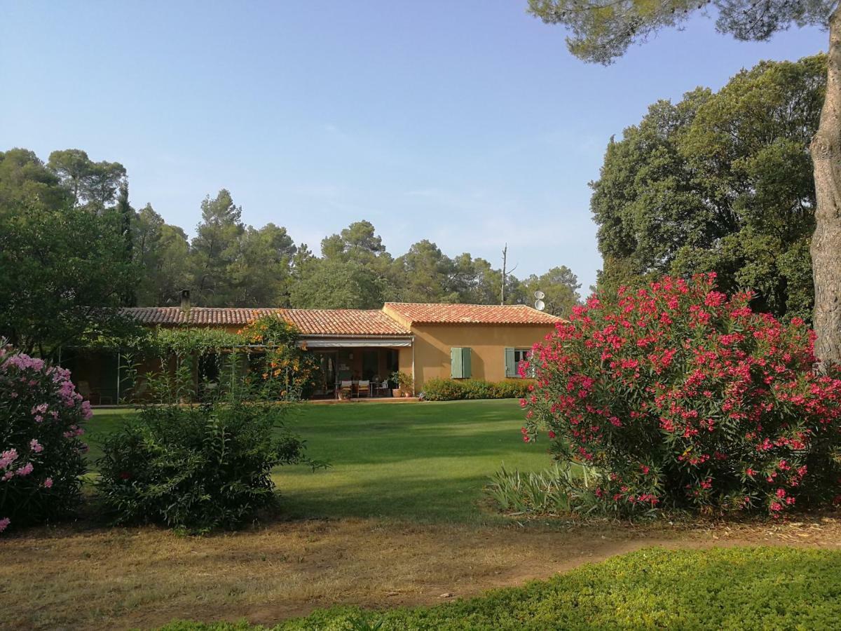 La Genestiere Bed & Breakfast Clermont-lʼHérault Bagian luar foto